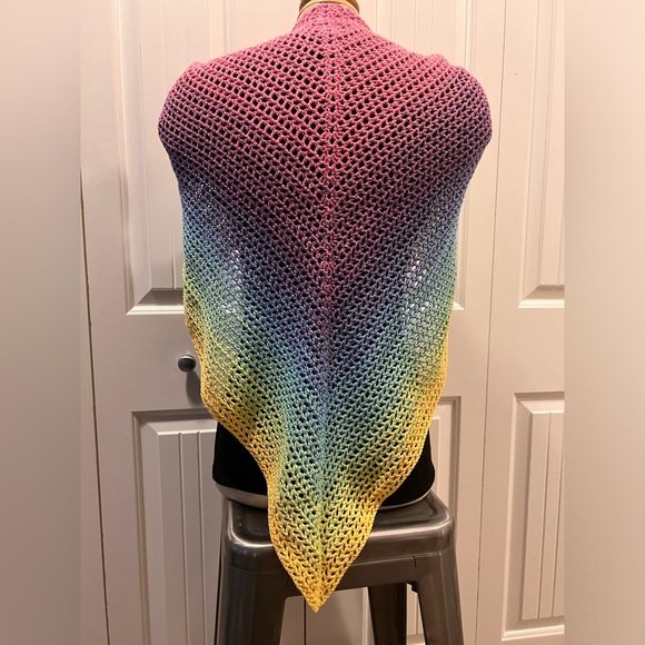 Hand Crochet Shawl - Picture 4 of 4